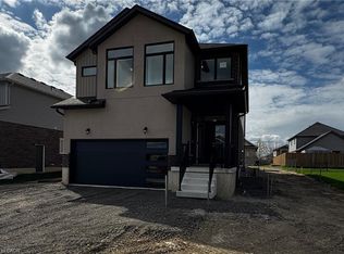 123 Maple St, Mapleton, ON N0G1P0