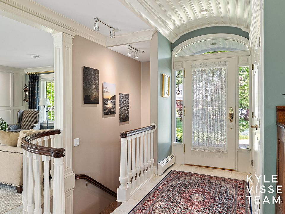 BE-MAXtheMOONDeep＋ 1104 Idema Dr SE, East Grand Rapids, MI 49506 | Zillow