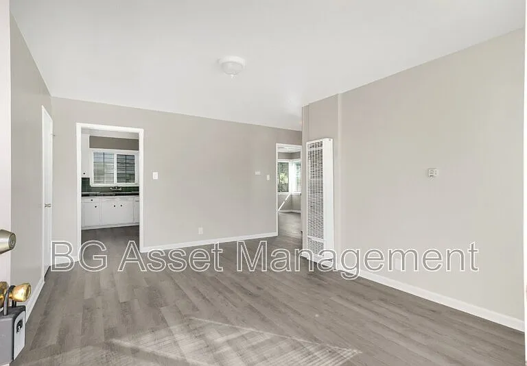150 Marina Way — Photo 3