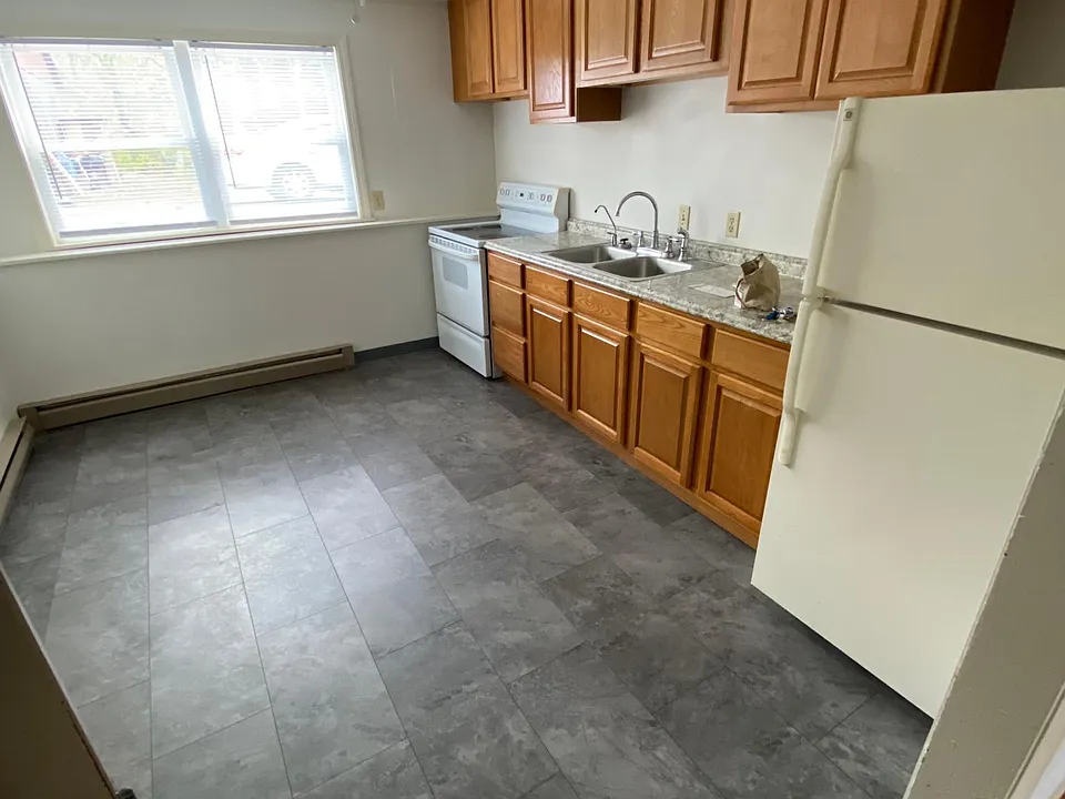800 Route 106 N #2