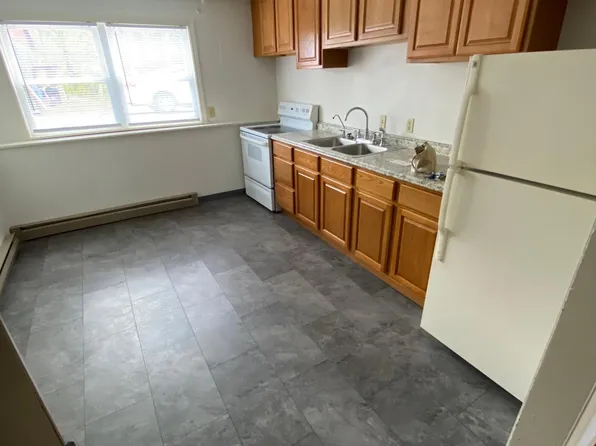 800 Route 106 N APT 2, Loudon, NH 03307