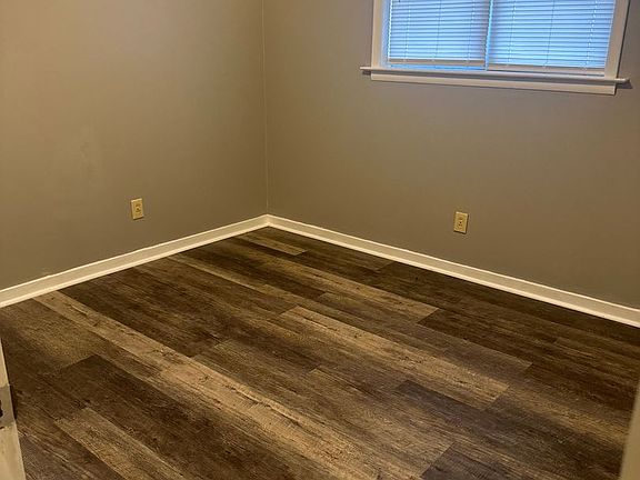 5th image of 1154 Lakewood Dr