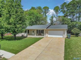 9003 Craigmont Rd SW, Huntsville, AL 35802