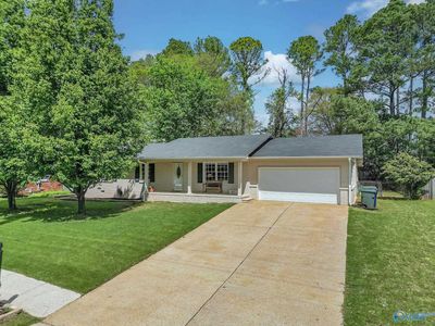 9003 Craigmont Rd SW, Huntsville, AL, 35802