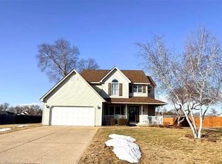 5674 Mesa Ct, Terre Haute, IN 47805