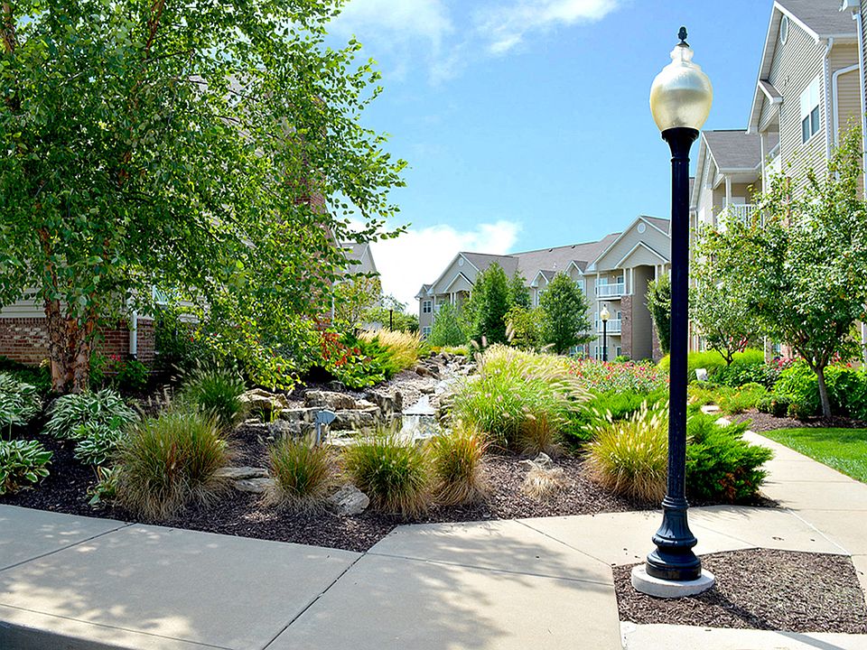 1st image of 3735 Round Hill Rd #3712-3