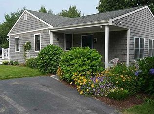 28 W View Dr, South Kingstown, RI 02879