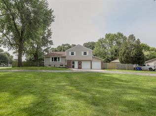 7004 Quivira Rd, Shawnee, KS 66216