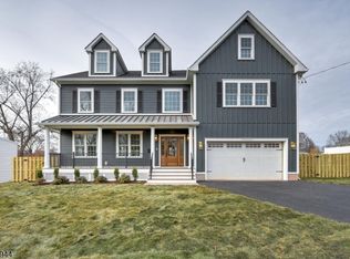 109 Pleasant Ave, Fanwood, NJ 07023