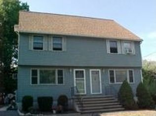 81 Bateman St, Haverhill, MA 01832