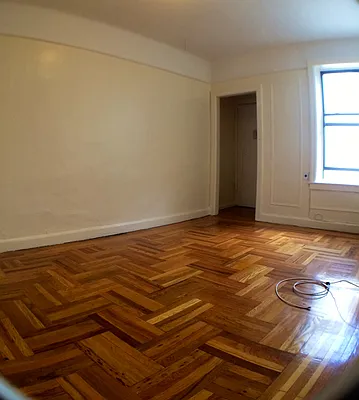 Rented by Uptown Property Group | media 14