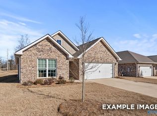 101 River Pointe Dr, New Market, AL 35761