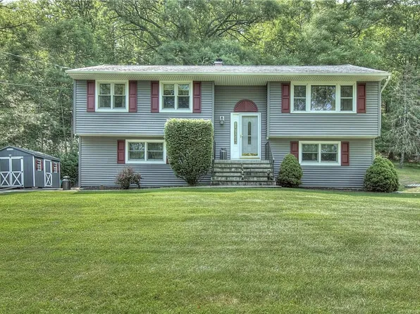 76 Birchwood Drive, Highland Mills, NY 10930