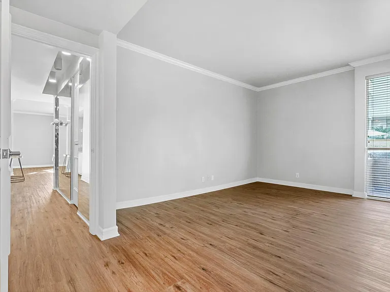 960 San Pasqual St #104 — Photo 10