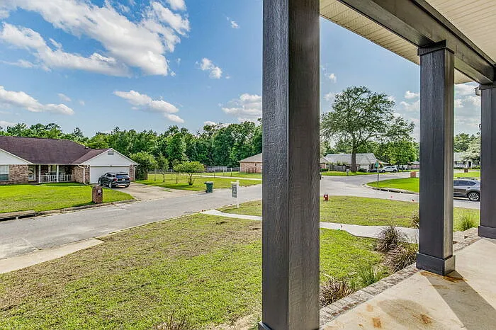 412 Elcino Dr — Photo 16