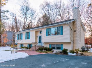 5108 Goose Pond Rd, Tobyhanna, PA 18466
