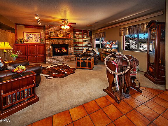 4th image of 1945 S LOY Road