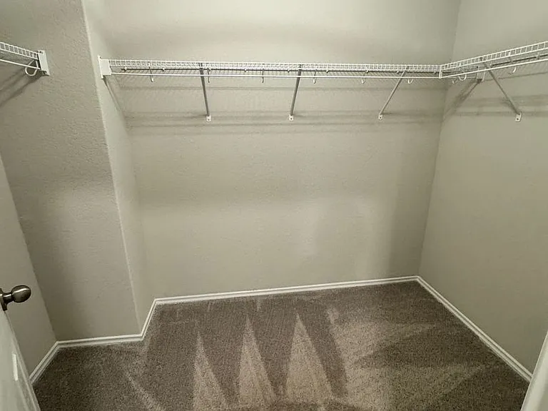 7618 Capstone Rdg — Photo 17