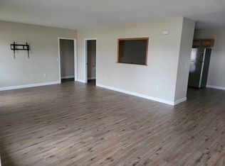 330 Weis St, Allenton, WI 53002