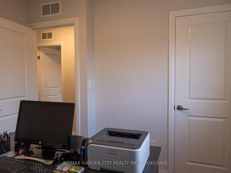 4552 Portage Rd #20 — Photo 21