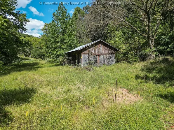 1150 Grandy Rd, Ravenswood, WV 26164