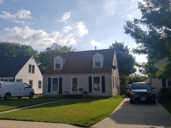 2nd image of 2533 Silver Creek Dr
