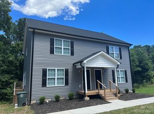 206-208 W 19th St, Newton, NC 28658