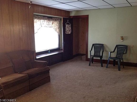 2nd image of 914 Wilbur Ave