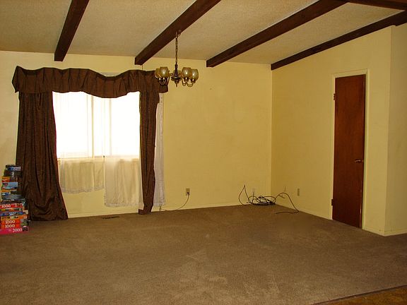3rd image of 1111 11th Ave