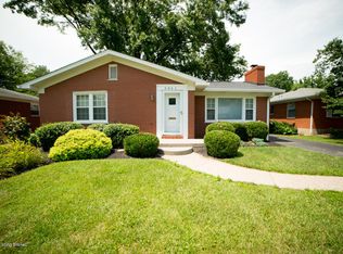 2841 Regan Rd, Louisville, KY 40206