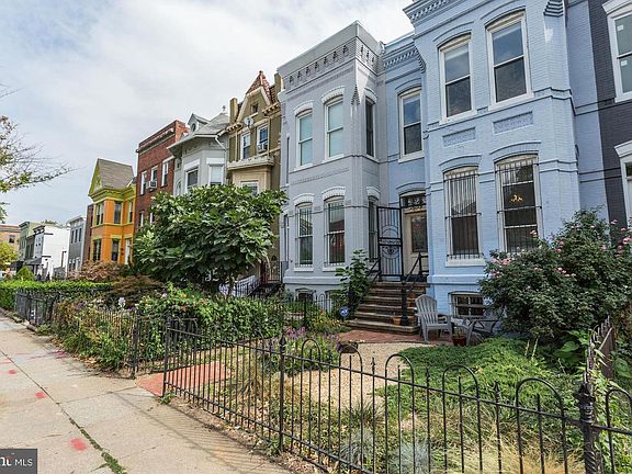 3rd image of 1915 11th St NW