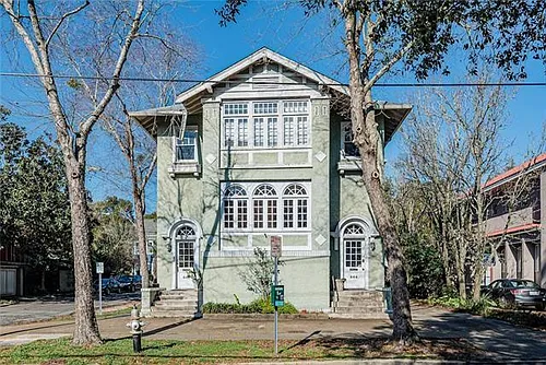 544 Lowerline St Photo 1