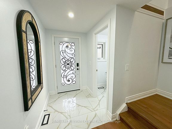 2nd image of 498 Bankside Dr