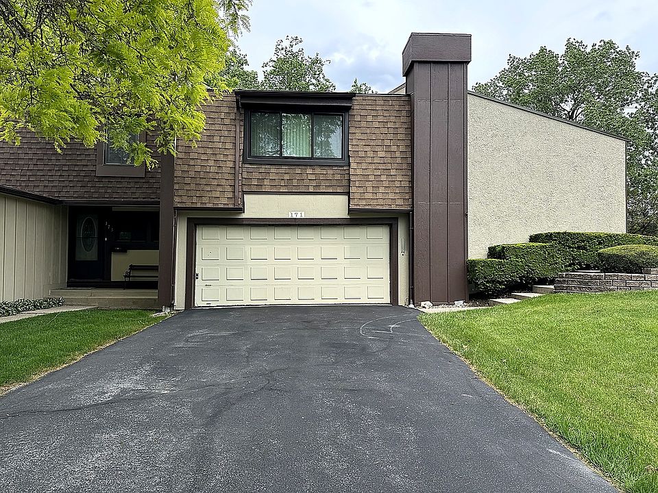 1st image of 171 Cascade Dr