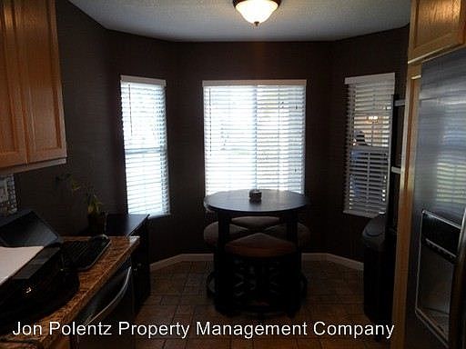 5th image of 840 S Sapphire Ln