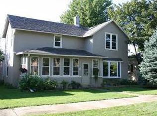 417 E 3rd Ave, Mitchell, SD 57301