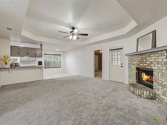 3rd image of 302 Appaloosa Dr