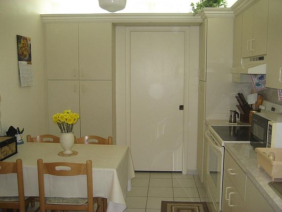 5th image of 3857 Estepona Ave #10A1