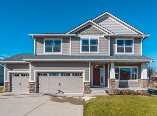 7608 NW 99th Ct, Johnston, IA 50131