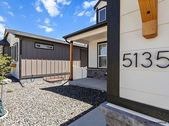 3rd image of 5135 Carla Dr
