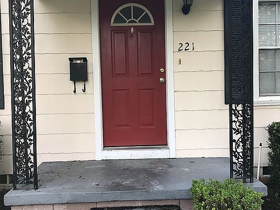 5th image of 221 E Muriel St