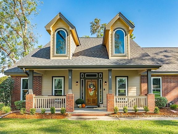 4th image of 350 Pecan Estates Rd