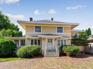 1103 B Ave, Vinton, IA 52349