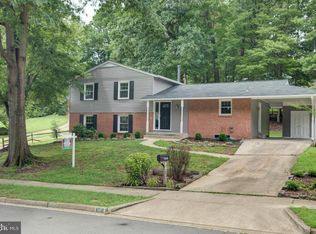 6516 Rivington Rd, Springfield, VA 22152