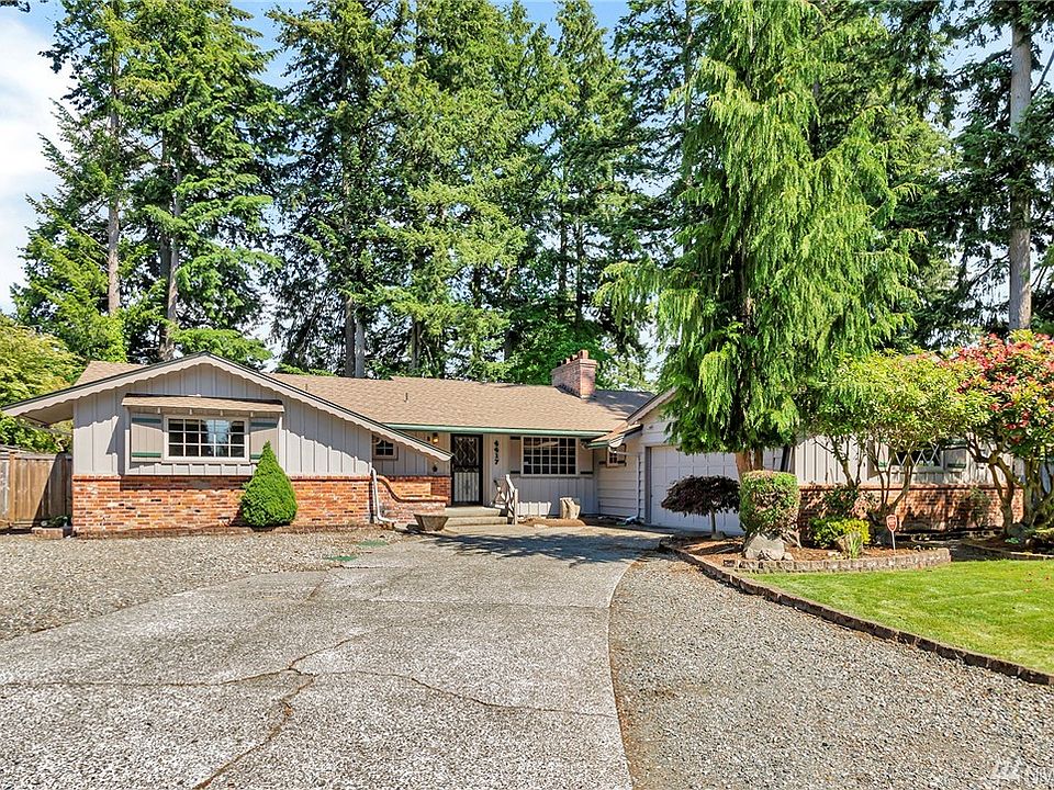 1st image of 4417 70th Avenue Ct W
