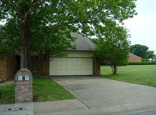 1418 Crosspointe St, Duncanville, TX 75137