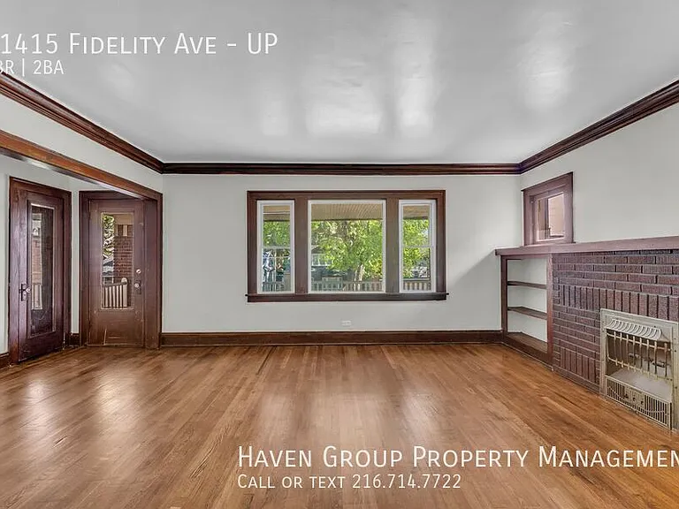 11415 Fidelity Ave #UP — Photo 3