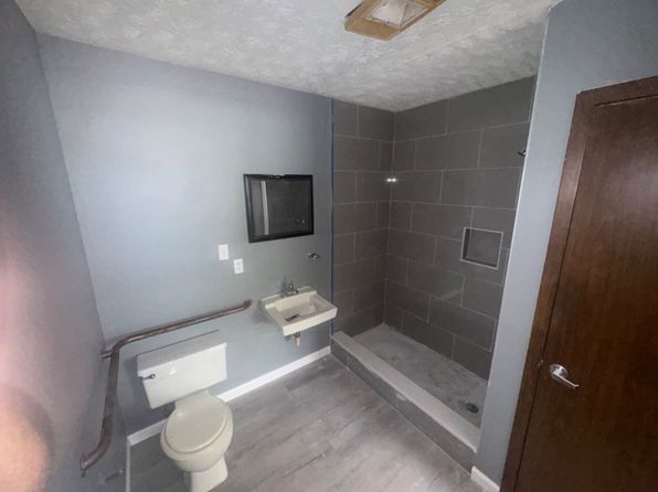 630 Village Way APT 1-9