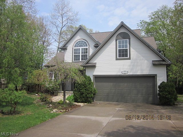 1st image of 7031 Oak Tree Dr S