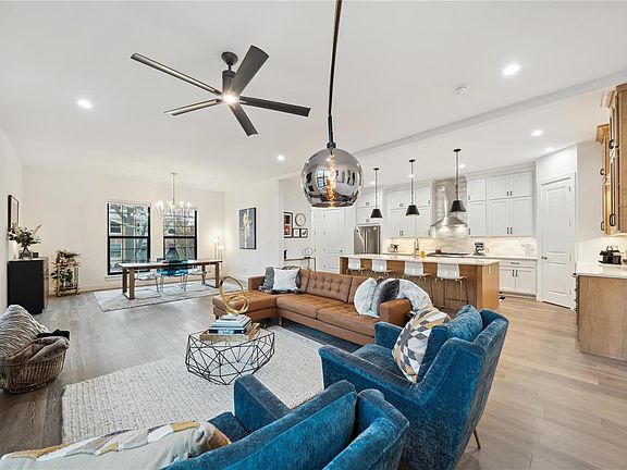3rd image of 4323 Westminster Pl #4323A